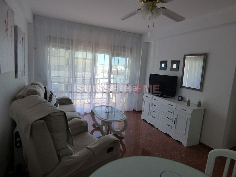 Foto 2d473a11-1ad2-42ec-8ba4-114a4f00082c. Apartament amb piscina a Poniente-Faro Torre del Mar