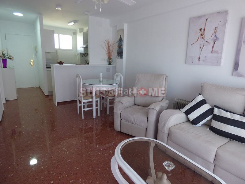 Foto cad09f51-29d3-4f3e-9772-abbcba911114. Apartament amb piscina a Poniente-Faro Torre del Mar