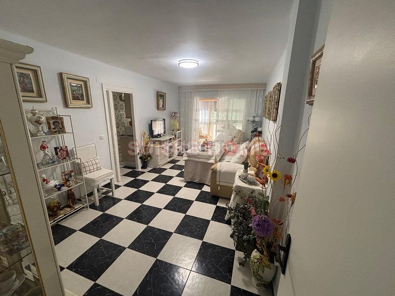 Foto 62f59188-23ba-4746-80ee-5c3488b63246. Apartament a Centro Torre del Mar