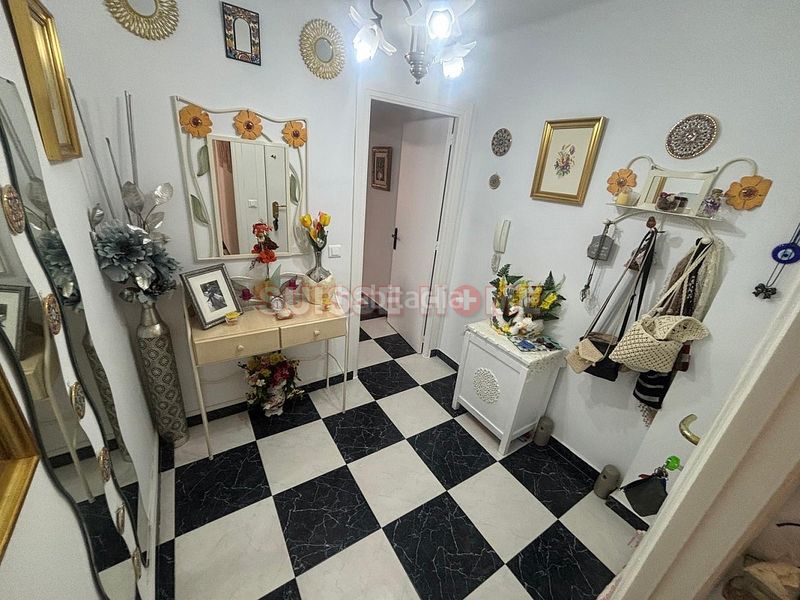 Foto e4e5a204-3f8f-430a-ae56-99fd9641a5b1. Apartament a Centro Torre del Mar