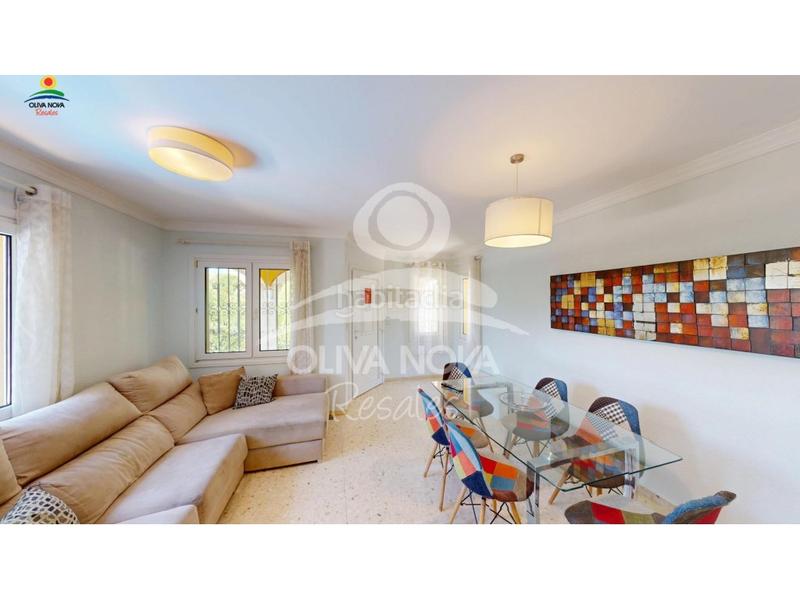 Foto 9d58c4ff-653d-47a4-86e2-236a03d62208. Casa con parcheggio piscina in Oliva nova Oliva