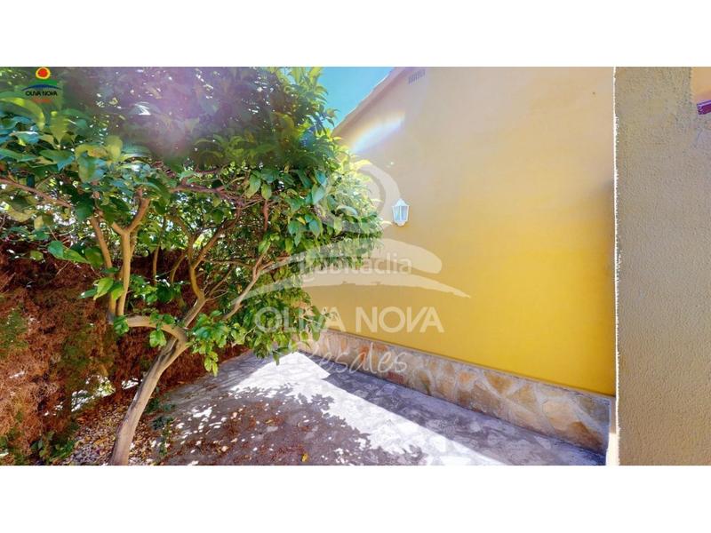 Foto e8dfddeb-055d-40b4-8b74-dd9bfc91377c. Casa con parcheggio piscina in Oliva nova Oliva