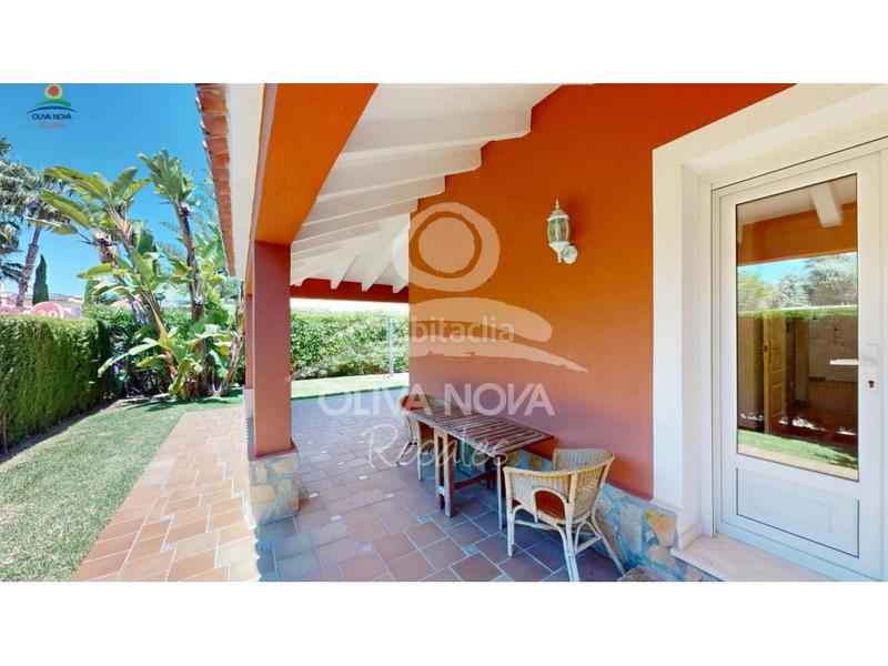 Foto 06ae25e3-c18f-4072-a0d4-5d78e4ac1418. Casa con parcheggio piscina in Oliva nova Oliva