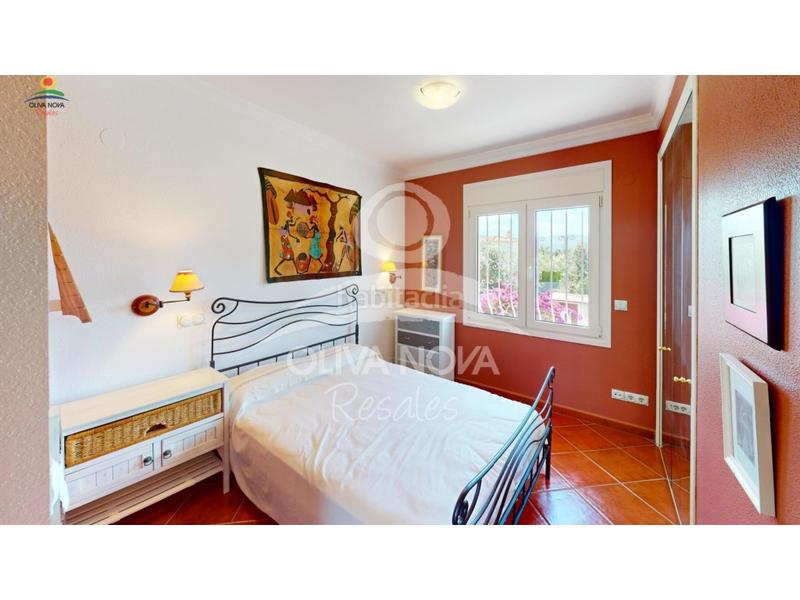 Foto 0eb31512-8fad-40e0-8bca-43deaf2a9c7c. Casa con parcheggio piscina in Oliva nova Oliva