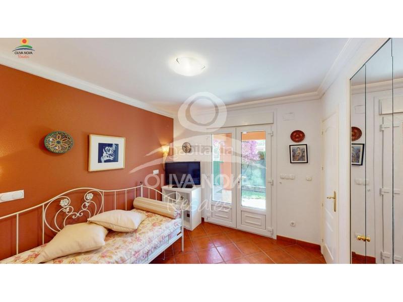 Foto c3693521-fa76-4de8-9ef0-9bcb88acb89d. Casa con parcheggio piscina in Oliva nova Oliva