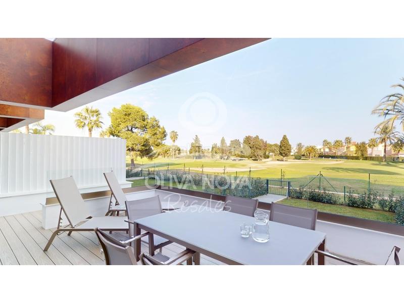 Foto a8993211-deae-4ffa-ae91-f1d976639b76. Appartement avec parking piscine dans Oliva nova Oliva