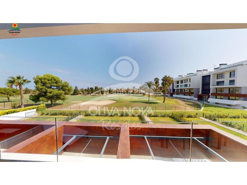 Foto 33f9305b-bb09-4086-b5e2-7deff7a2e35f. Apartament amb aparcament piscina a Oliva nova Oliva