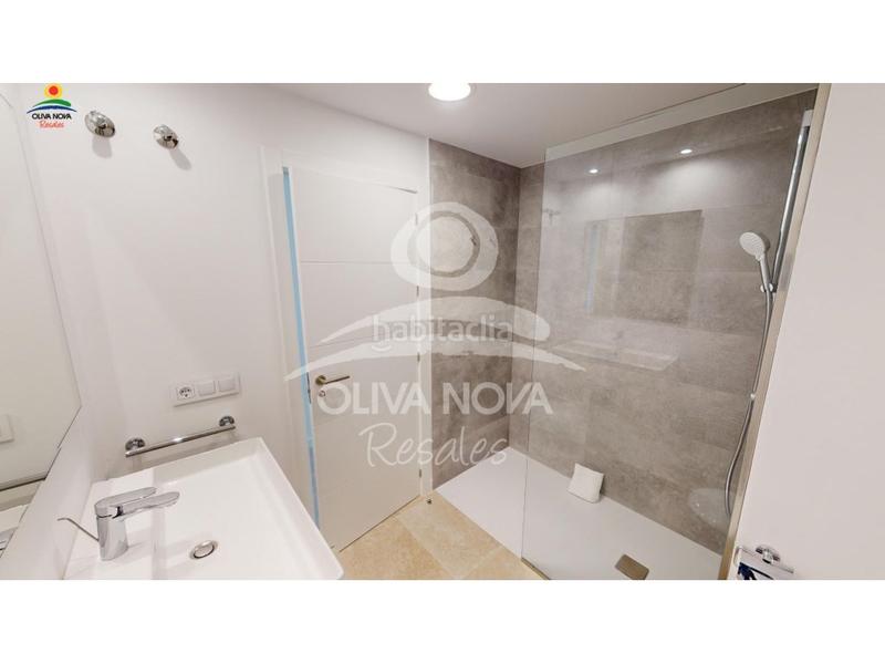 Foto 84a9605d-7910-4eb8-a3b6-bf015eed1bc5. Apartament amb aparcament piscina a Oliva nova Oliva