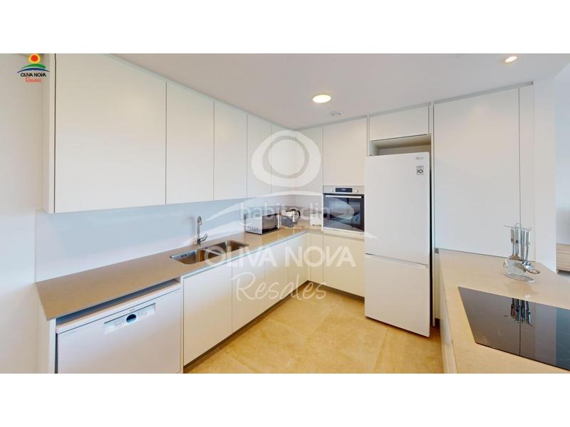 Foto 9904dbed-1baf-4184-8757-0c6a1950d9eb. Apartament amb aparcament piscina a Oliva nova Oliva