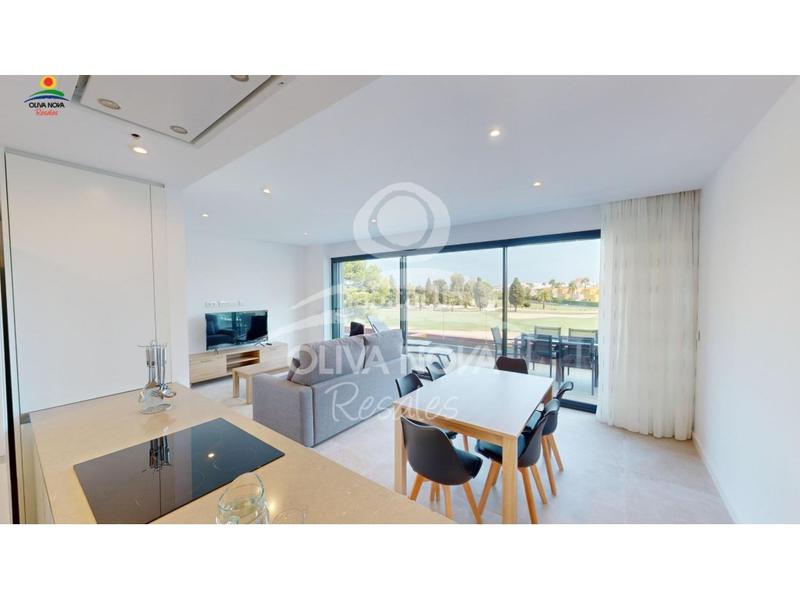 Foto 9c9fc3f4-95db-4007-80fe-91c358a66ba2. Apartament amb aparcament piscina a Oliva nova Oliva