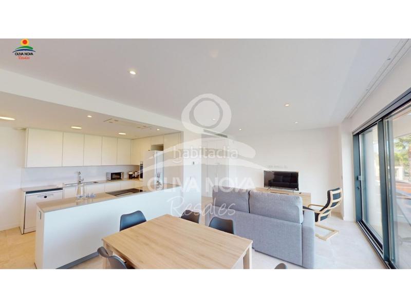 Foto fc7a52ff-bf0b-48e2-b663-912d393d750c. Apartament amb aparcament piscina a Oliva nova Oliva