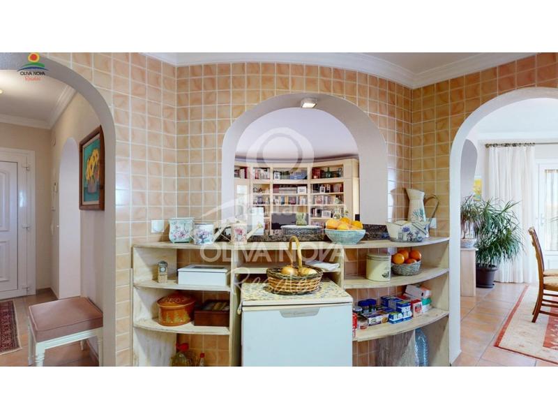 Foto 1749cf1b-e8f3-4e9e-925d-299668f90ac1. Maison avec parking dans Oliva nova Oliva