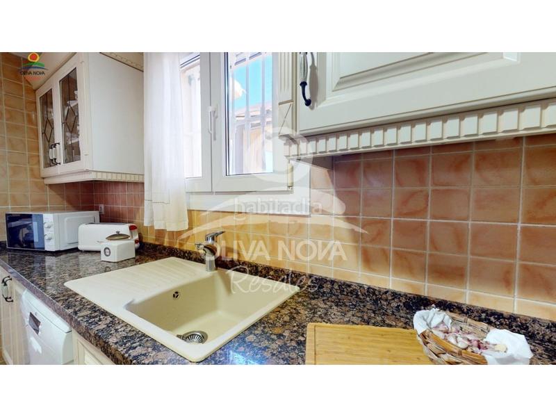 Foto 17f3b537-dbee-4577-b031-8036076db90e. Maison avec parking dans Oliva nova Oliva