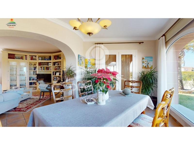 Foto 226d289d-dd76-4420-b9bf-bcc24a96e68e. Maison avec parking dans Oliva nova Oliva