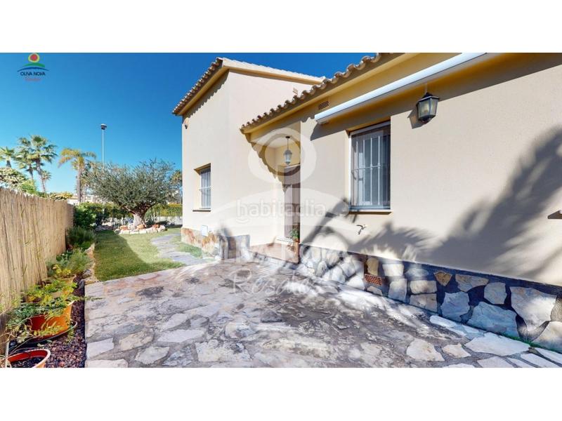 Foto 3206f77c-686b-4c2b-9b12-88d5a91ad58f. Maison avec parking dans Oliva nova Oliva