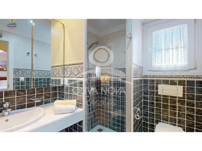 Foto 6f857f02-d1cc-448f-b8a3-2706cbdf3344. Maison avec parking dans Oliva nova Oliva