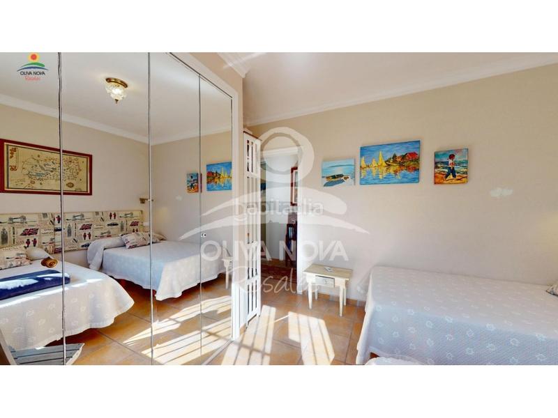 Foto 7232993e-d69b-41f2-9a21-8149b62d135b. Maison avec parking dans Oliva nova Oliva