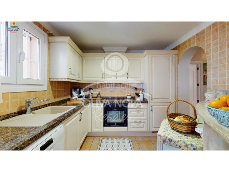 Foto a942c47d-3053-4126-80da-61423e53c514. Maison avec parking dans Oliva nova Oliva