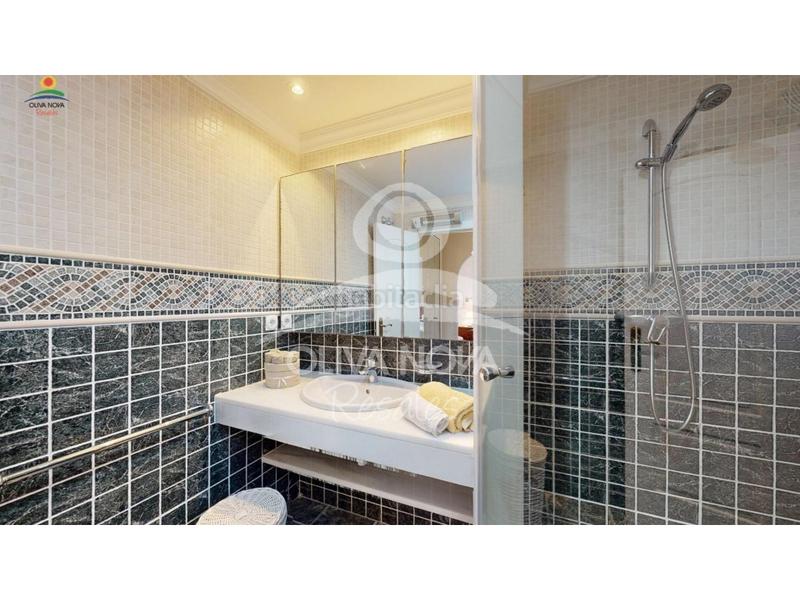 Foto ad6833aa-5f83-416e-a1e7-1a76e21b9bd8. Maison avec parking dans Oliva nova Oliva