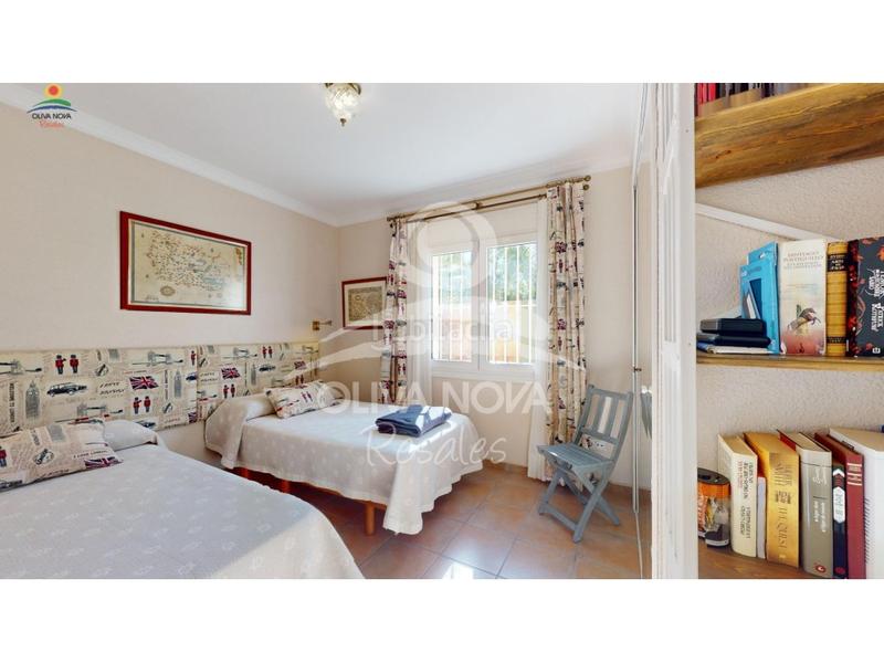 Foto da1e0e68-40bb-4edc-b647-4e0381bbdcd3. Maison avec parking dans Oliva nova Oliva