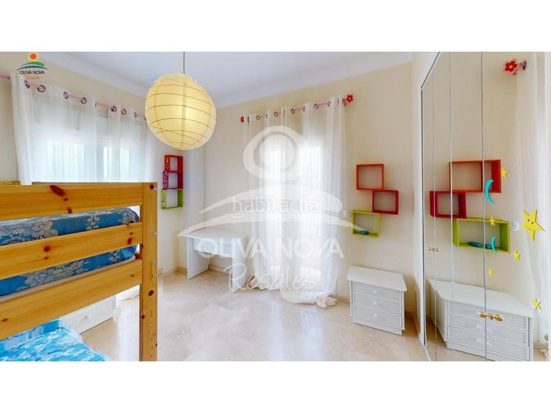 Foto 07f65f8a-8bf6-4bd3-962d-640850aed63d. Attique avec parking piscine dans Oliva nova Oliva