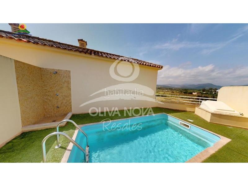 Foto 6e2b4610-e78c-4e39-9621-50fffe8bafc8. Attique avec parking piscine dans Oliva nova Oliva