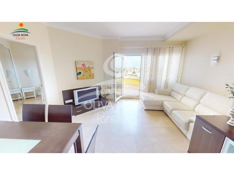 Foto 81cf1b01-e1a6-4aab-afc3-b297f46516f7. Attique avec parking piscine dans Oliva nova Oliva