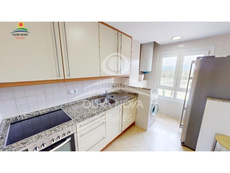 Foto eddf8823-7178-4325-ba99-796284b6edff. Attique avec parking piscine dans Oliva nova Oliva