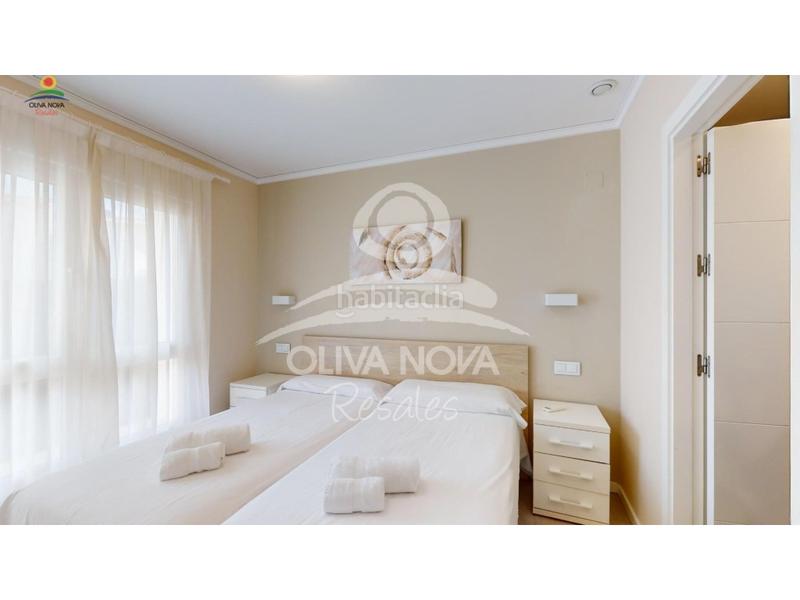 Foto f3bf9a58-1d24-41ed-9e30-a55714426aa1. Casa adosada malibú beach iii, 17 en Oliva nova Oliva