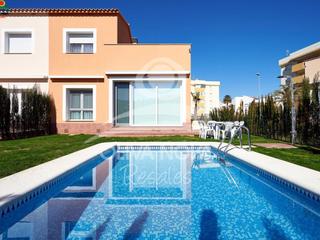 Casa adossada  Calle vermeer. Malib beach iii, 17