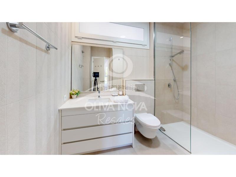 Foto 15eeab8f-79d7-41d4-a00d-409d1f807de8. Apartamento sevilla 7, 211 en Oliva nova Oliva