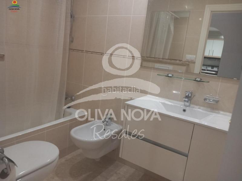 Foto 464cbb96-1002-4791-ac04-31182bcbfc07. Appartement avec parking piscine dans Oliva nova Oliva