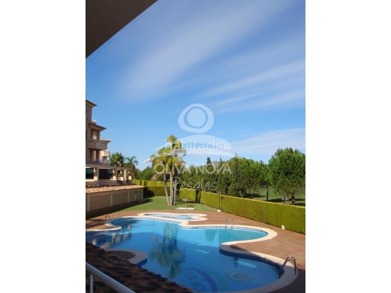 Foto de2a41e9-ed0d-4f38-9583-4202dfb19dcd. Appartement avec parking piscine dans Oliva nova Oliva