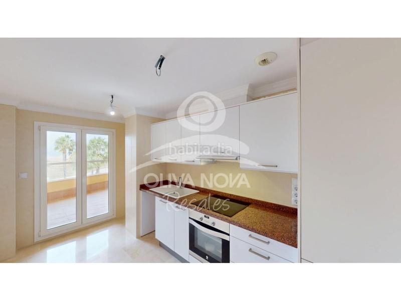 Foto 77ee0308-c83a-4526-89b5-45024902ee3e. Apartamento golf y mar, 6303 en Oliva nova Oliva