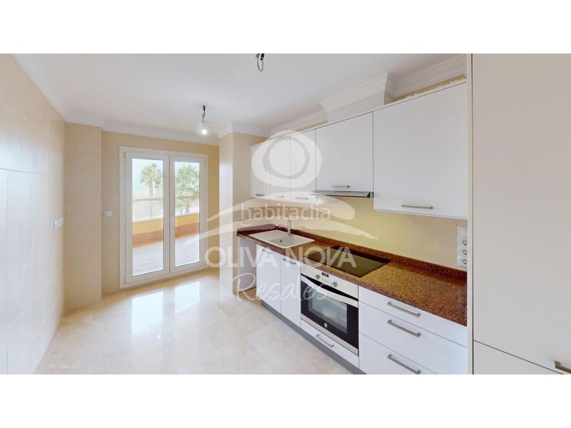 Foto b2064d0d-b051-404f-b1b5-740990776837. Apartamento golf y mar, 6303 en Oliva nova Oliva