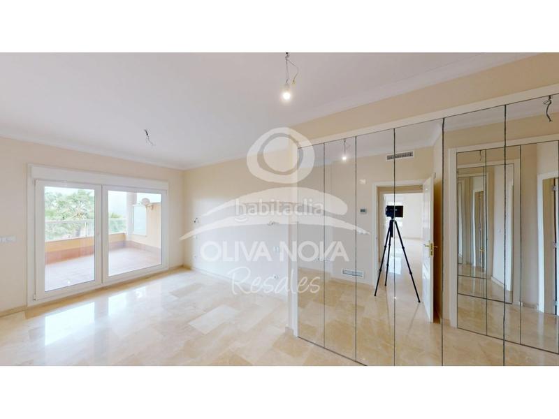 Foto f52e00a0-6fcd-4c33-be2b-70f3d885b190. Apartamento golf y mar, 6303 en Oliva nova Oliva