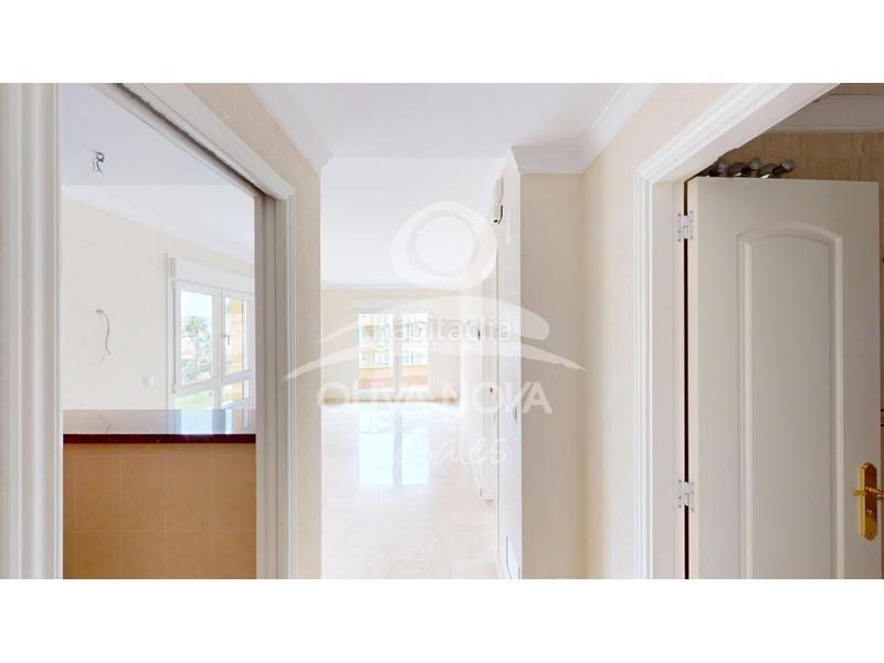 Foto 34c25601-6cf1-428a-89d5-6ca58c16e174. Apartamento golf y mar, 6301 en Oliva nova Oliva