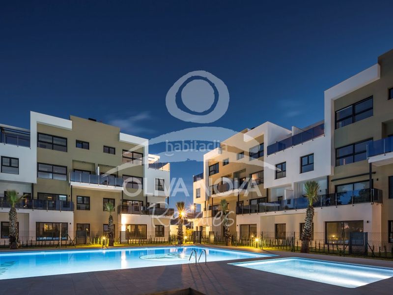 Foto 15f33a76-be84-46b9-b3d5-5ab5d4d3eac1. Apartament amb aparcament piscina a Oliva nova Oliva