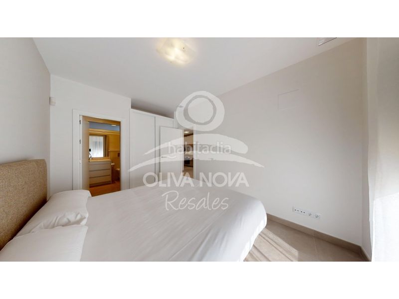 Foto d434f5fa-c492-458a-8929-a3c501300754. Apartament amb aparcament piscina a Oliva nova Oliva