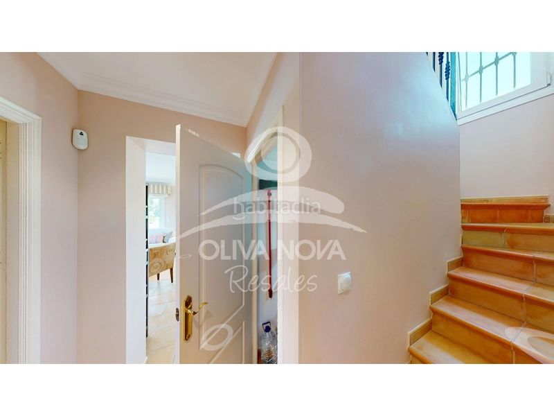 Foto 11122f81-13de-4ee4-8ca5-a1327d8a60fe. Casa amb aparcament piscina a Oliva nova Oliva
