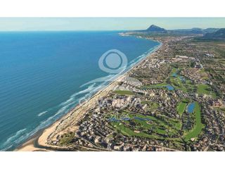 Casa  Avenida gaudi. Ong. sec. ii, mz. f2, nº 31