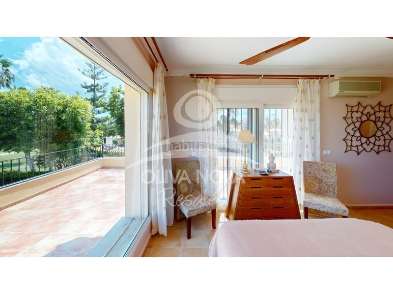 Foto bd8cd19a-ce42-40df-a892-867bd30c97be. Casa amb aparcament piscina a Oliva nova Oliva