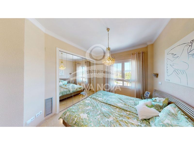 Foto cf30797b-443d-4739-85bc-2e0bd6c7836d. Àtic amb aparcament piscina a Oliva nova Oliva
