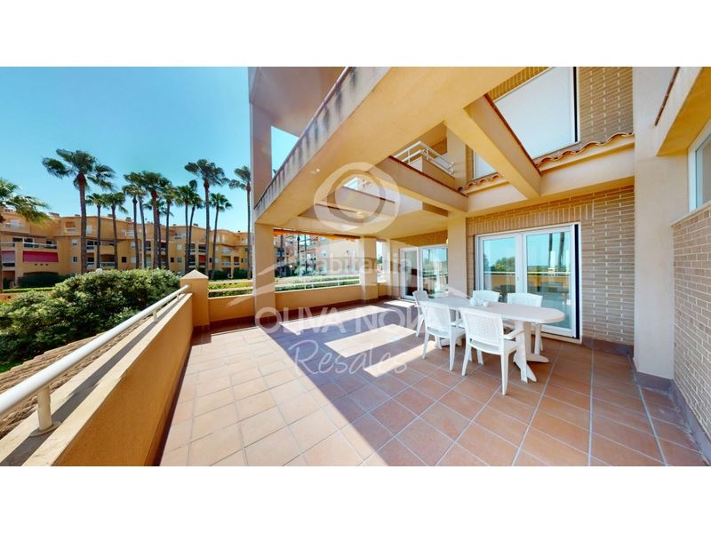 Foto 0ac2f368-6e12-46f9-b636-18ba10d9ee0e. Apartament amb aparcament piscina a L'Almadrava - L'Estanyó Dénia