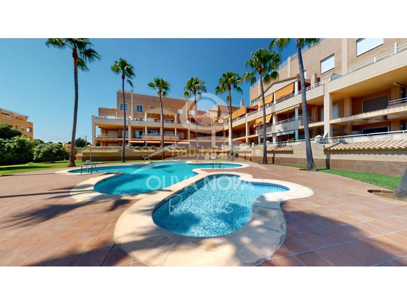 Foto 1967d931-a071-4727-81c6-bc55cfb7554a. Apartament amb aparcament piscina a L'Almadrava - L'Estanyó Dénia