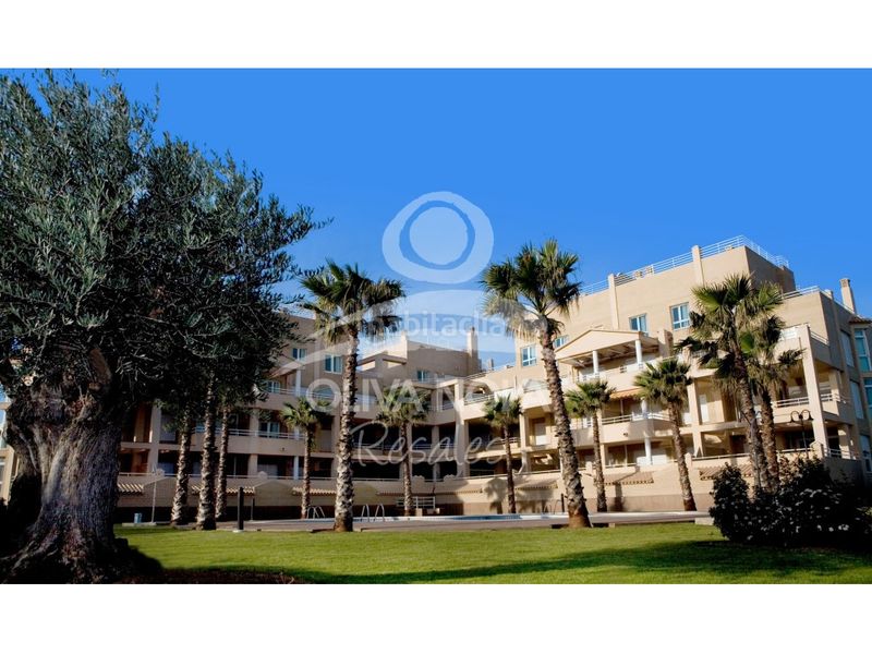 Foto aa5badde-b6e8-46ba-a49b-99fecb8389e6. Apartament amb aparcament piscina a L'Almadrava - L'Estanyó Dénia