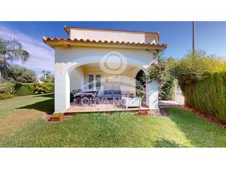 House  Calle brueghell. Ong sec. v, mza. m, 37f