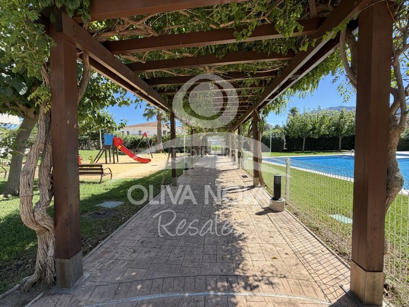 Foto 0f046ef4-d135-486a-b6a0-9d91853796fa. Appartement mit parking pool in Les Bassetes - El Marjal Dénia