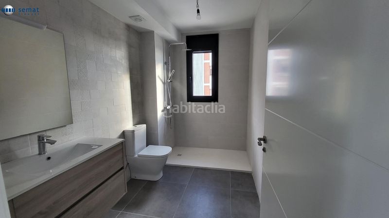 Foto b3aecb7c-5922-47fb-9fde-0bfc34d46e55. Casa adossada a Tàrrega