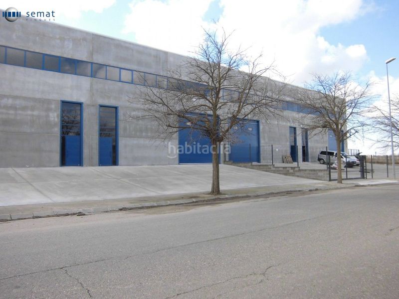 Foto 4195c2e0-6209-4202-9e94-3a83563b0d04. Nau industrial a Cervera